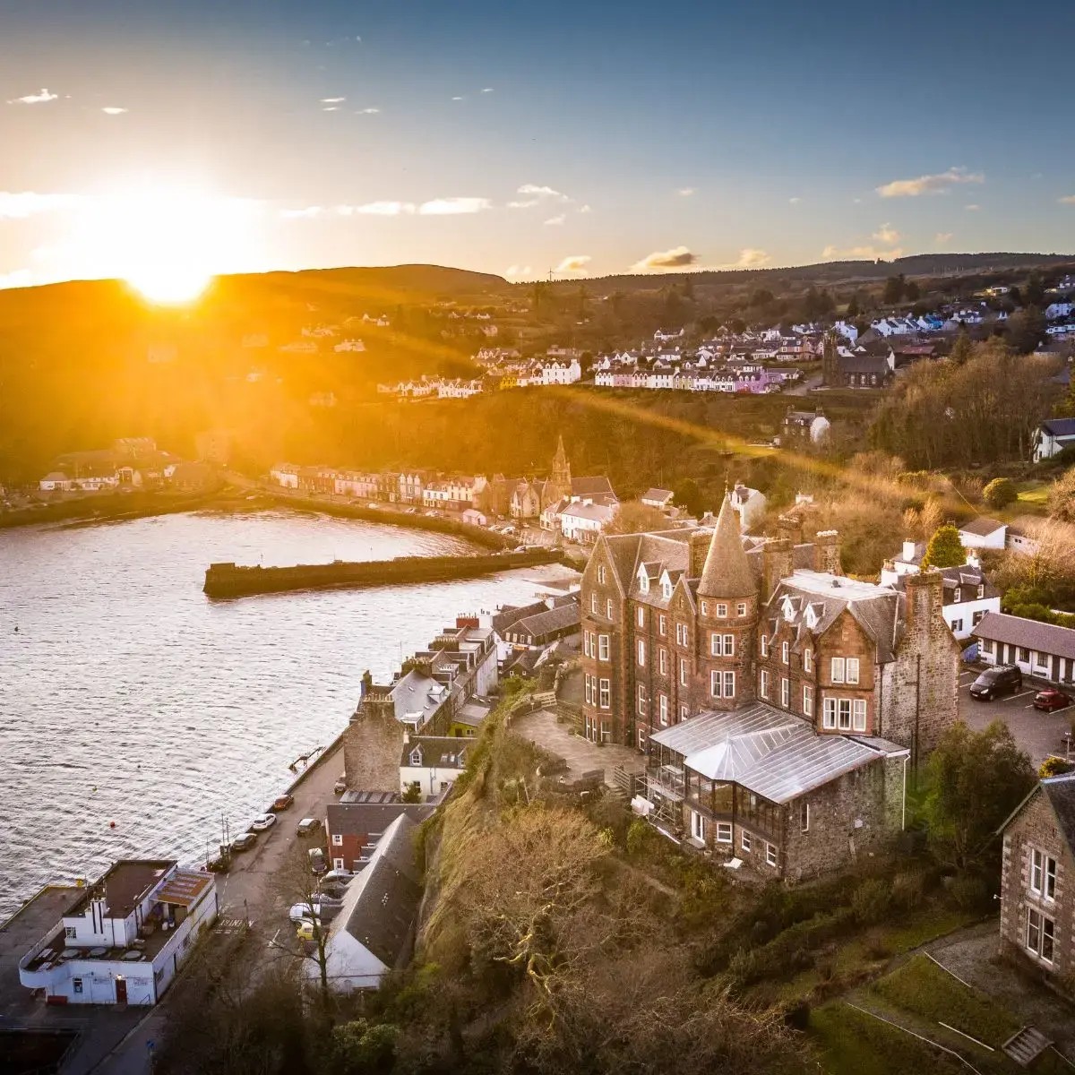 Western Isles Hotel exterior overlooking Tobermory Bay